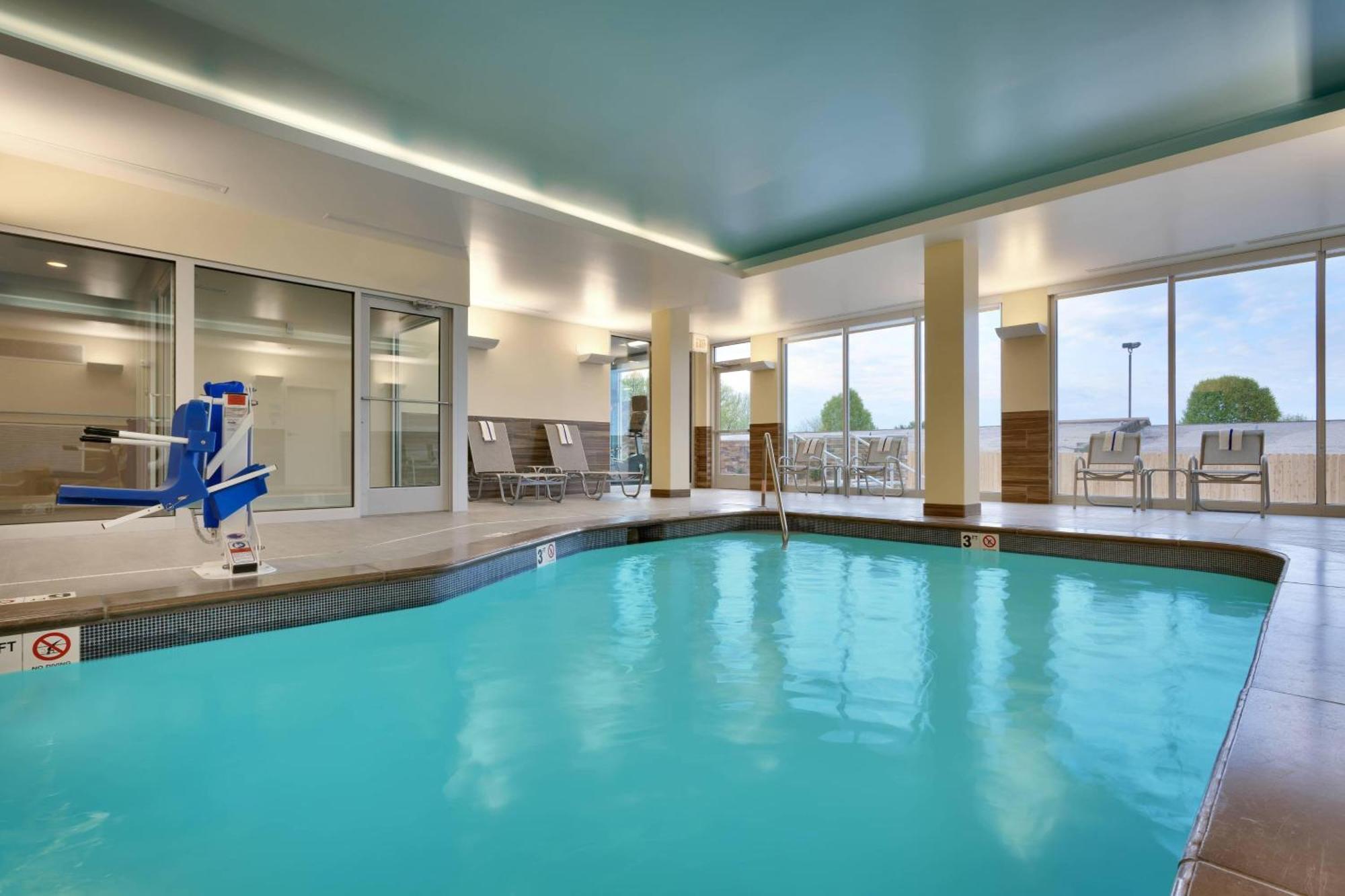 Fairfield Inn & Suites By Marriott Springfield North Eksteriør bilde